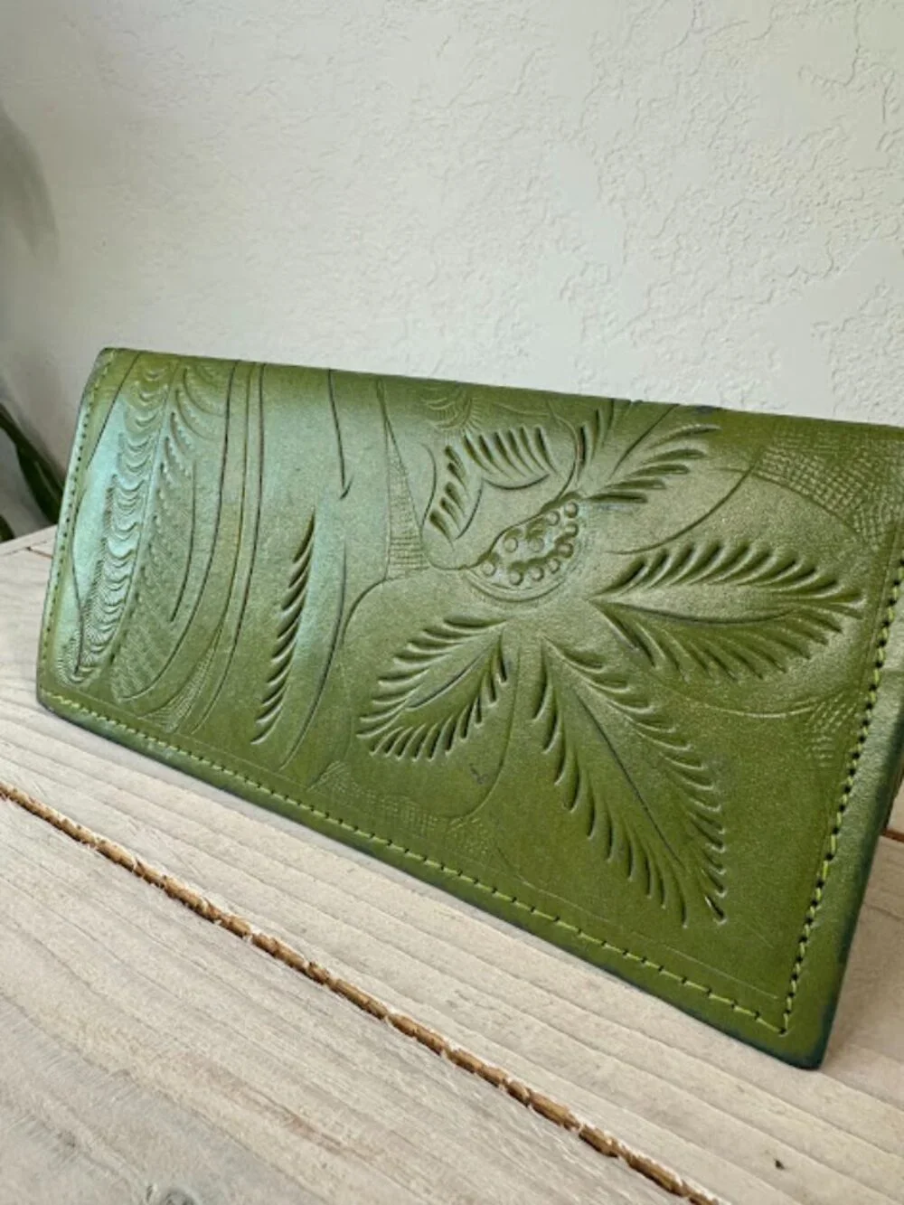 Leaders in Leather Green Tooled Wallet